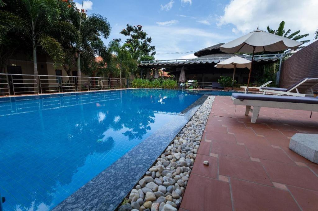 Castaways Resort 두옹 동 외부 사진